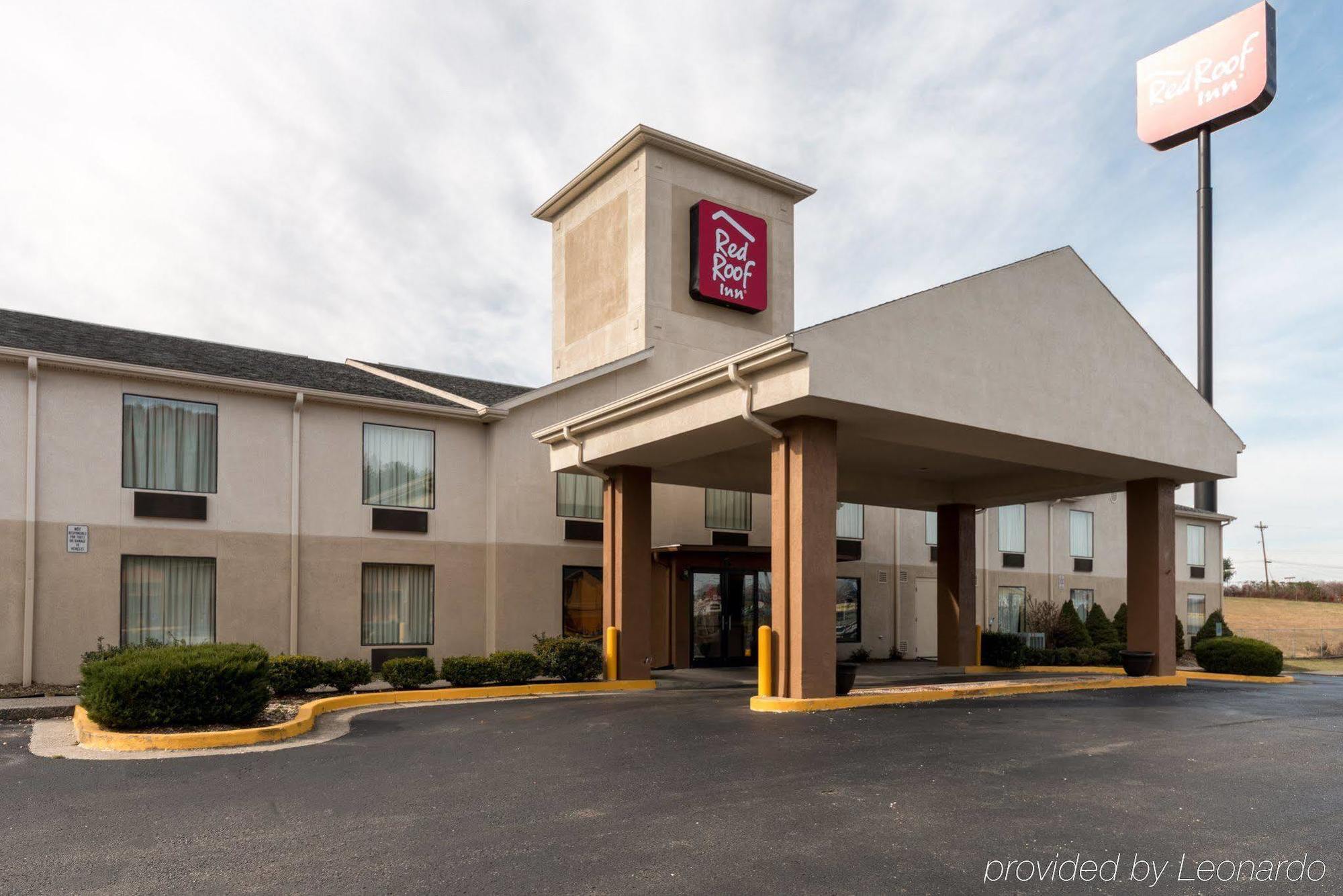 Red Roof Inn Morehead Exterior photo