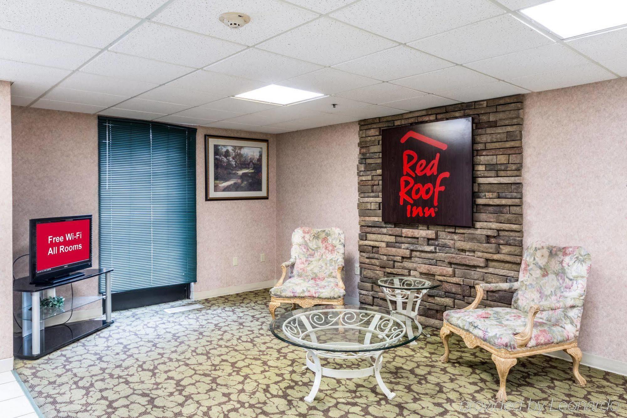 Red Roof Inn Morehead Exterior photo